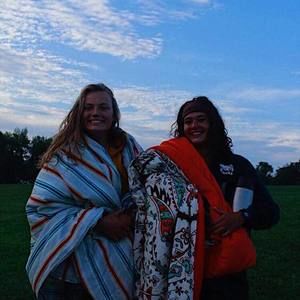 Meet your Posher, Courtney